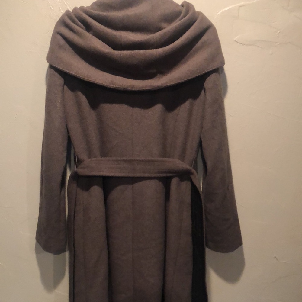 Vintage Cole Haan wool blend coat. Size 4 - Picture 8 of 9